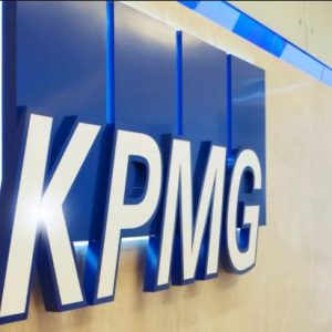 Big Four: Υποβάθμιση partners και τέλος στο «σίγουρο» μονοπάτι καριέρας