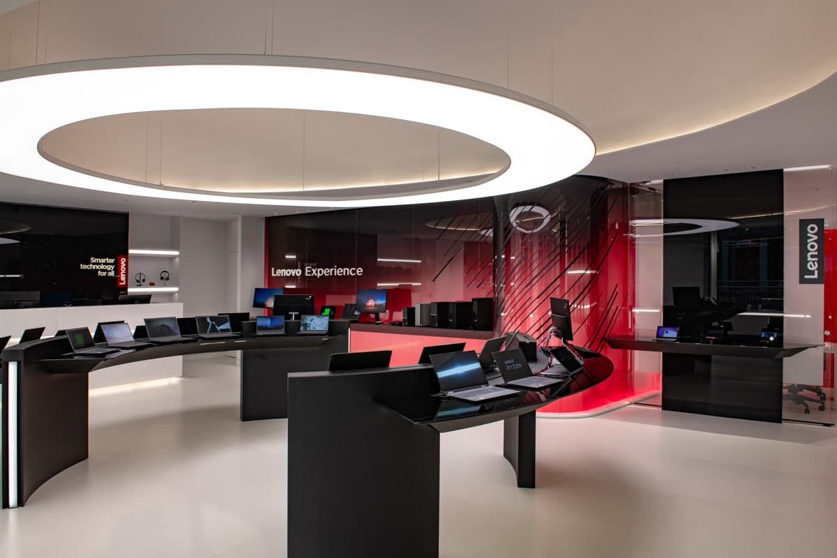 Σε λειτουργία τo πρώτο Lenovo Official Store