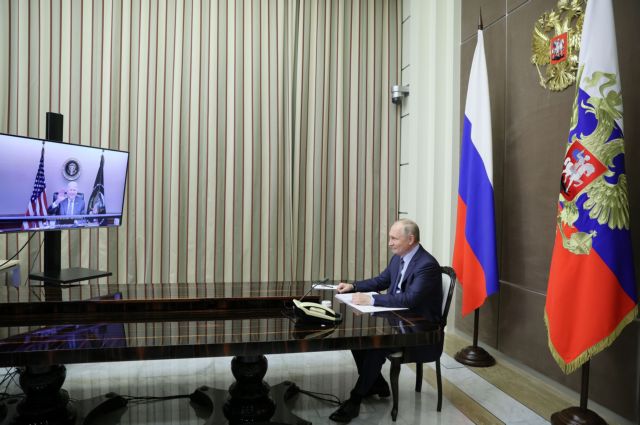Στον «αέρα» παραμένουν οι σχέσεις ΗΠΑ-Ρωσίας μετά τις συνομιλίες Μπάιντεν-Πούτιν