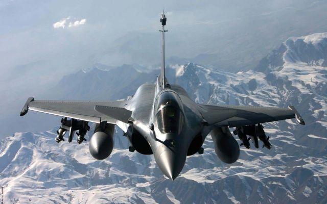 Ο Μακρόν «πούλησε» 80 Rafale στα Ηνωμένα Αραβικά Εμιράτα