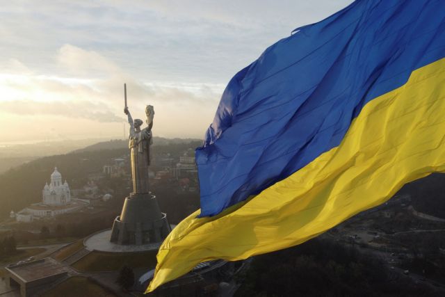 Ουκρανία: Ζητά από την Τουρκία να κλείσει τον Βόσπορο και τα Δαρδανέλια για τα ρωσικά πολεμικά πλοία