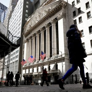 Wall Street: Επιλεκτικές κινήσεις