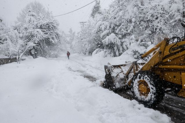 Κακοκαιρία «Ελπίδα»: Μορφή χιονοστιβάδας οι διακοπές ρεύματος στην Αττική
