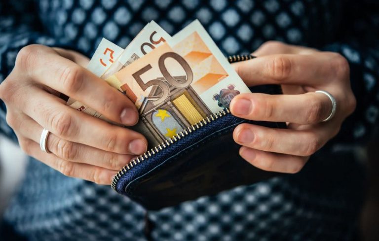 Κατώτατος μισθός – Τη διατήρηση επιδομάτων – τριετιών, ύψους έως 198 ευρώ, κρίνει το ΣτΕ