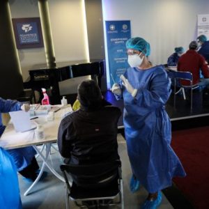 Κορωνοϊός – 33.716 νέα κρούσματα, 70 θάνατοι, 639 διασωληνωμένοι