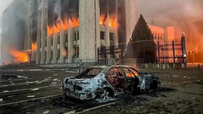 Καζακστάν – Mαίνονται οι συγκρούσεις, δεκάδες νεκροί διαδηλωτές και αστυνομικοί [Video]