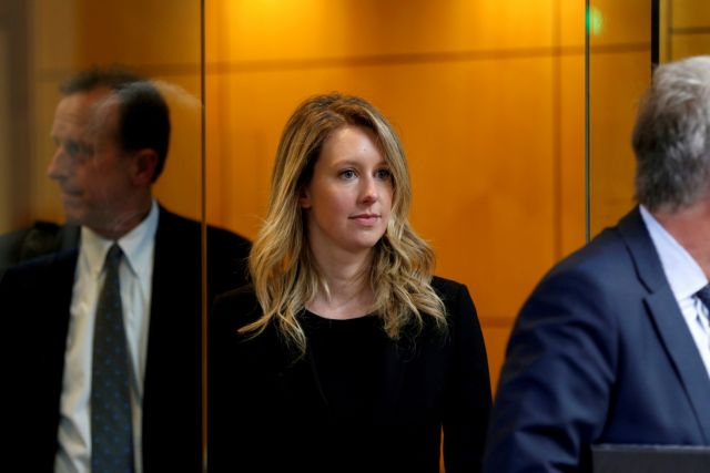 Σκάνδαλο Theranos: Στη φυλακή οδηγείται η Ελίζαμπεθ Χολμς