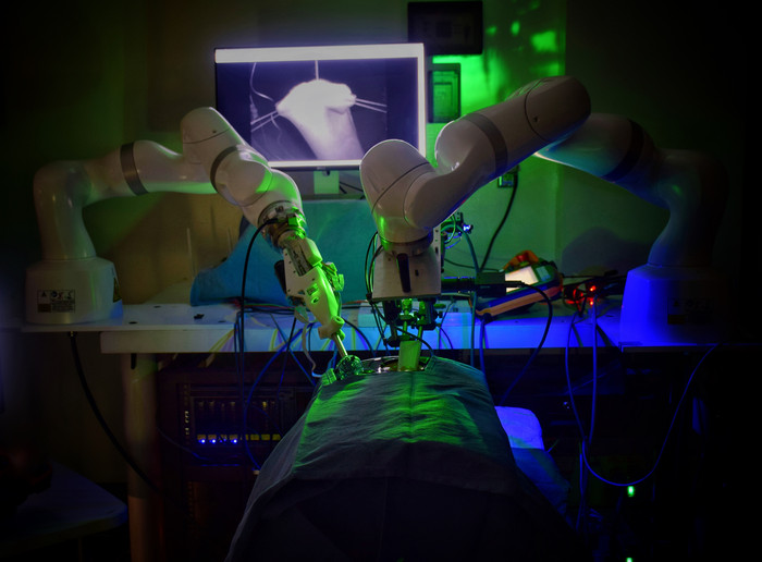 Ρομπότ πραγματοποιεί χειρουργική επέμβαση χωρίς ανθρώπινη «βοήθεια»