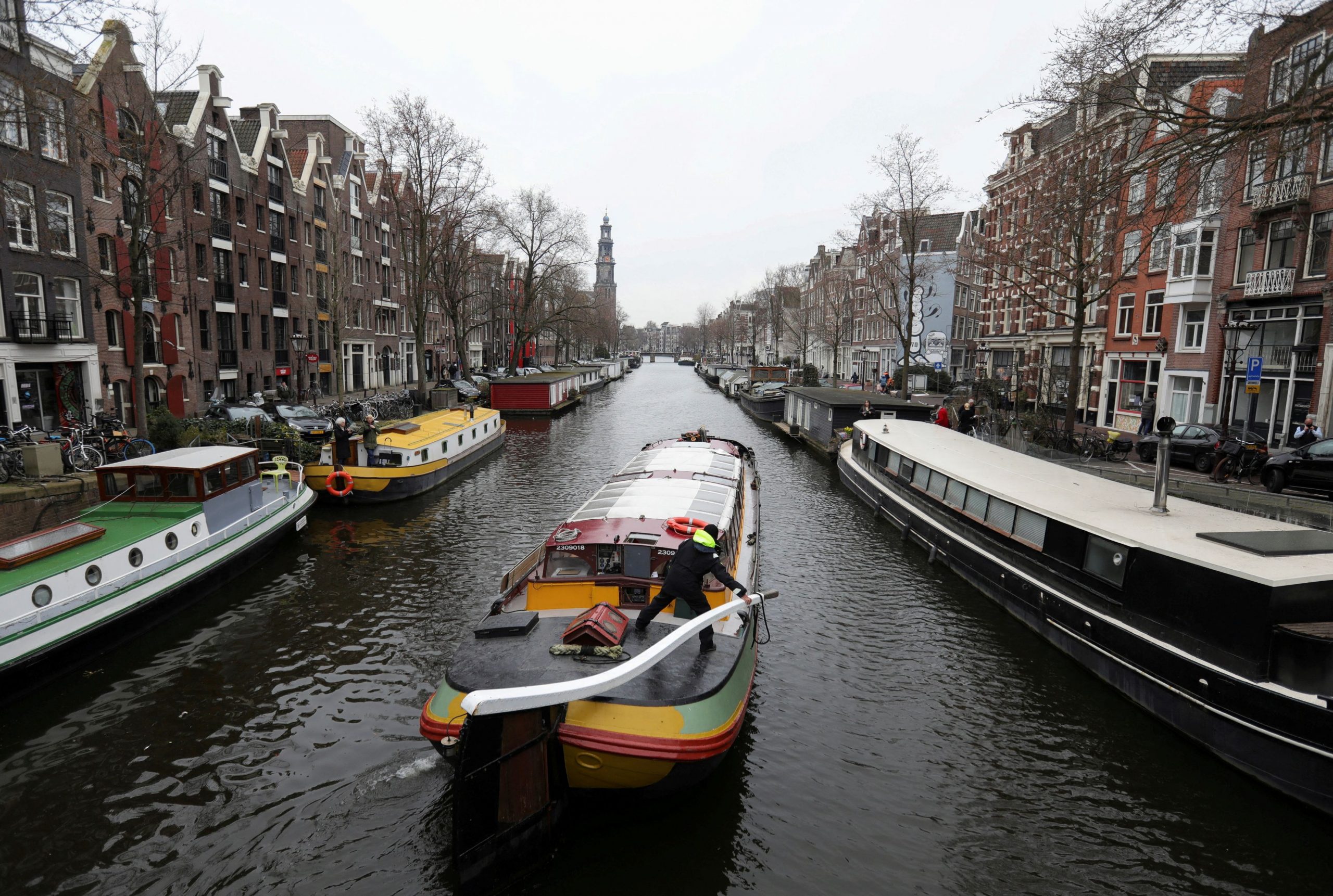 Ολλανδία – Ρεκόρ κρουσμάτων κορωνοϊού παρά το lockdown