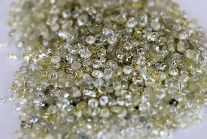 Ράλι τιμών στα ακατέργαστα διαμάντια