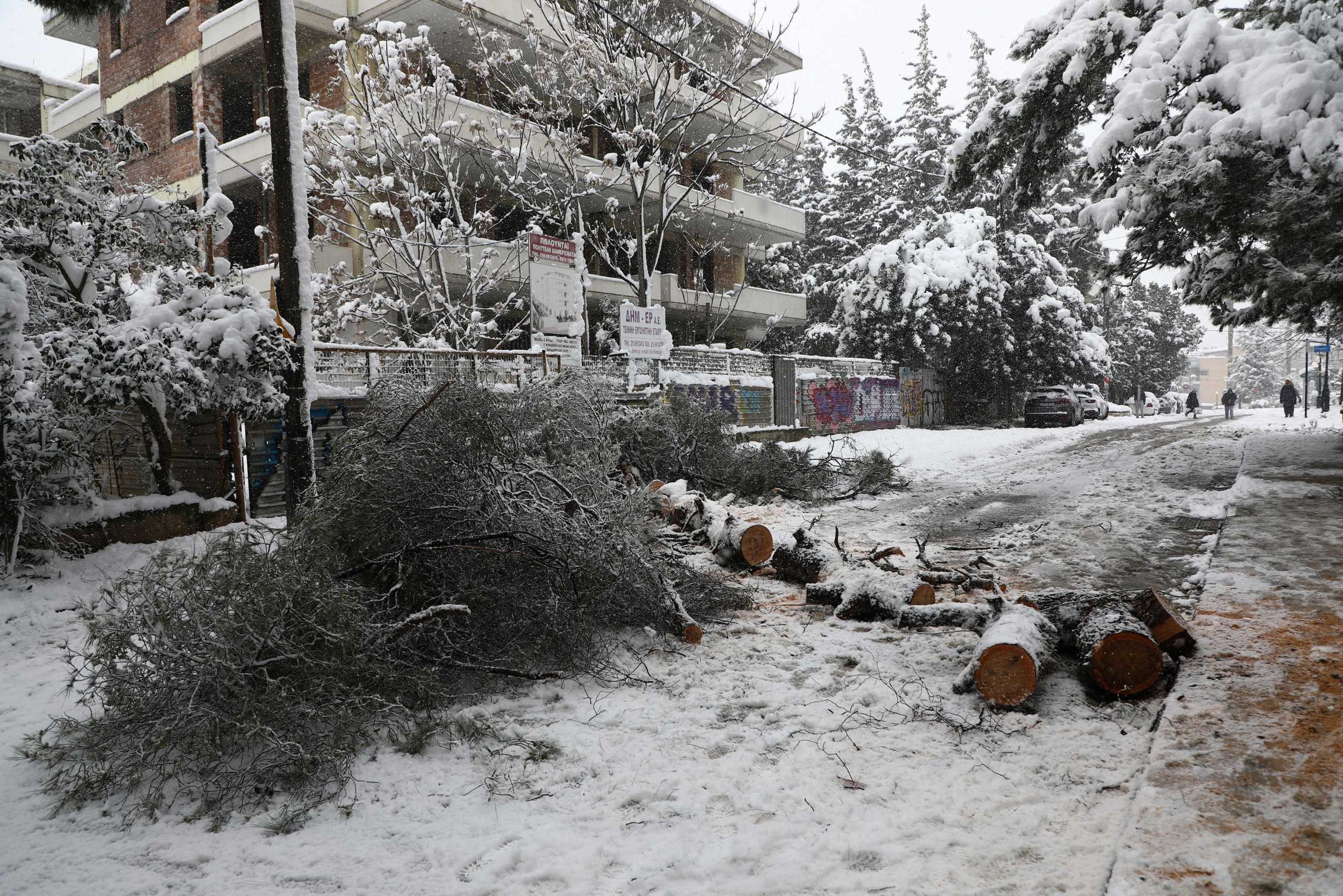 Κακοκαιρία «Φίλιππος»: Πυκνό χιόνι στην Αττική, νέο δελτίο επικίνδυνων φαινομένων