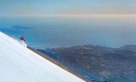 To tweet Κικίλια για σκι στην…Κρήτη