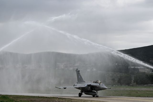 Μητσοτάκης κατά την παραλαβή των Rafale – Απαλλάσσονται από κάθε φόρο τα καταδυτικά και πτητικά επιδόματα