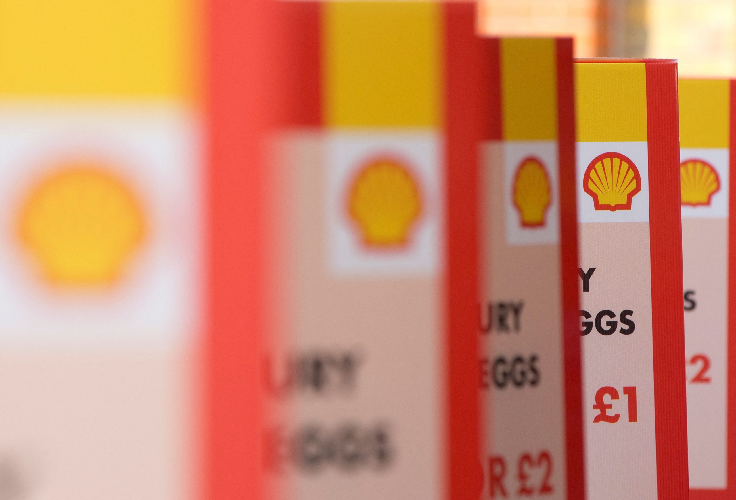 Shell – Επαναγοράζει μετοχές ύψους 7 δισ. δολαρίων και μετακομίζει στο Λονδίνο