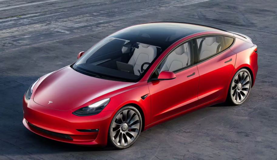 Βρετανία – Το Model 3 της Tesla δεύτερο πιο δημοφιλές νέο αυτοκίνητο
