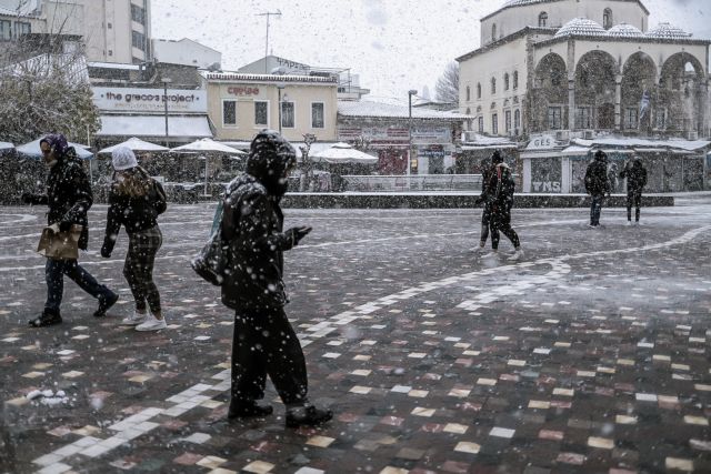 Καιρός: Τριήμερη κακοκαιρία με καταιγίδες και χιόνια – Ποιες περιοχές θα σαρώσει