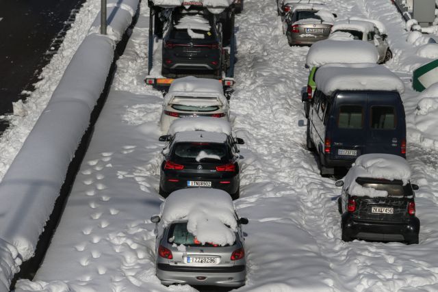 Tollway CEO resigns, day after hundreds of vehicles stranded due to heavy snow