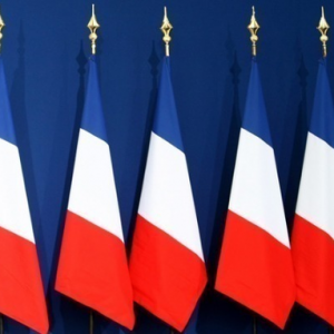Γαλλία: Χτύπημα από Fitch – Υποβάθμισε την πιστοληπτική ικανότητα της σε Α+