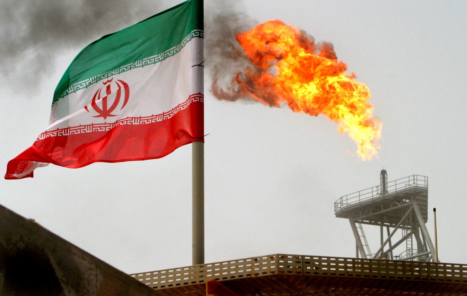 Πετρέλαιο-Vitol Group: Οι ΗΠΑ μπορεί να κάνουν τα… στραβά μάτια σε αυξημένες εξαγωγές ιρανικού πετρελαίου