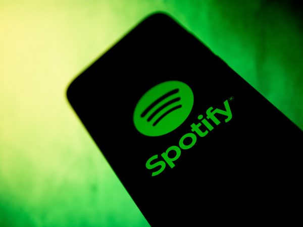 Spotify: Τριπλασίασε τα κέρδη του μετά την αύξηση των τιμών