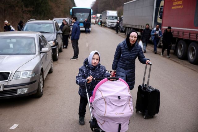 Πόλεμος στην Ουκρανία: Το σχέδιο της Ε.Ε. για τους πρόσφυγες
