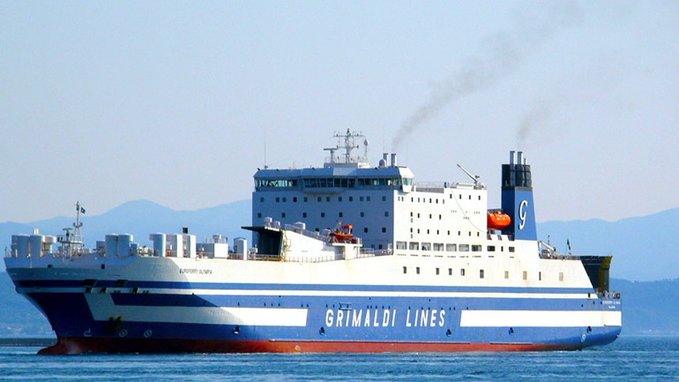Ηγουμενίτσα: Φωτιά σε πλοίο με 237 επιβάτες και 51 άτομα πλήρωμα