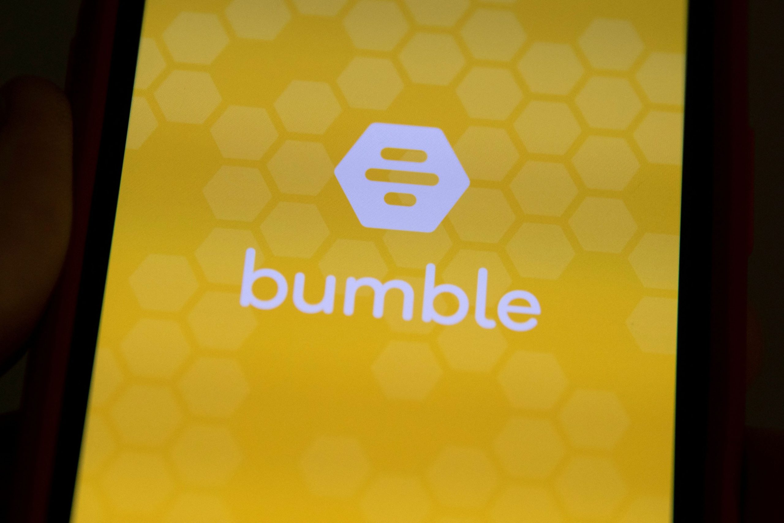 Πόλεμος για τις… γνωριμίες – Η αμερικανική Bumble εξαγόρασε τη γαλλική Fruitz