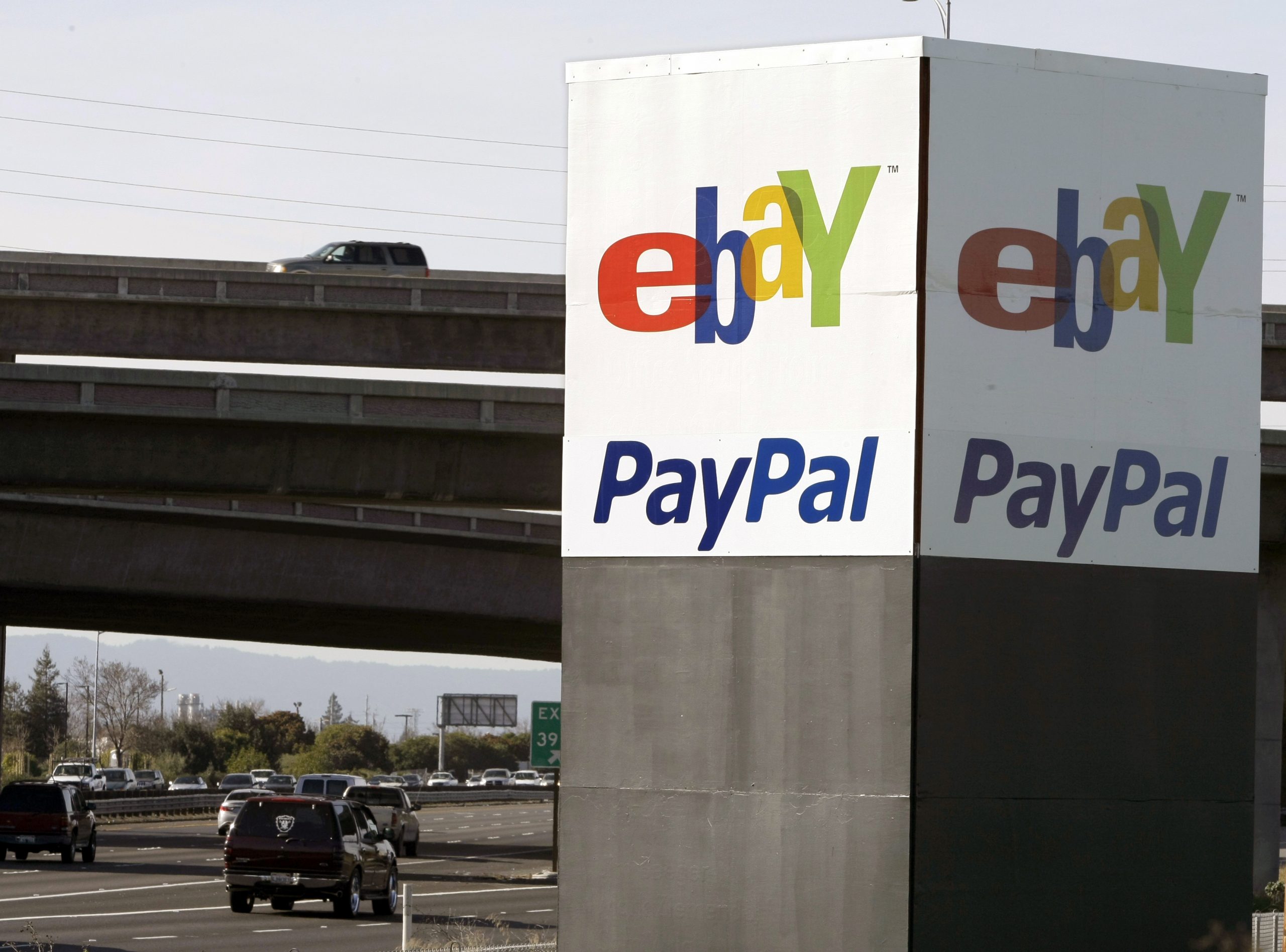 PayPal: Βουτιά 17% στη μετοχή μετά την ανακοίνωση του «διαζυγίου» με eBay