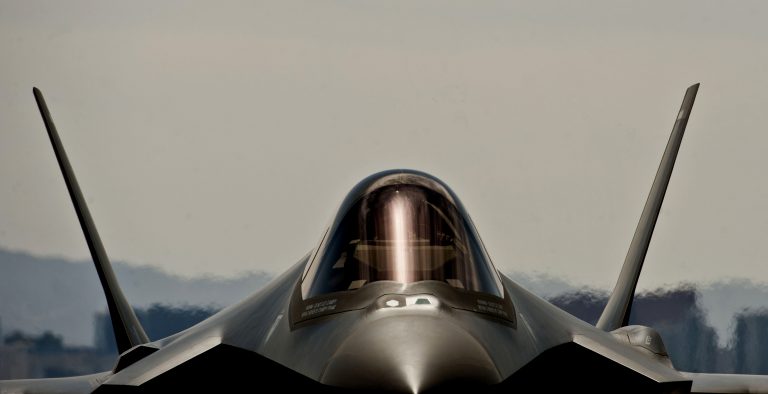 Καναδάς: Αγοράζει 88 F-35 για 13,2 δισ. ευρώ