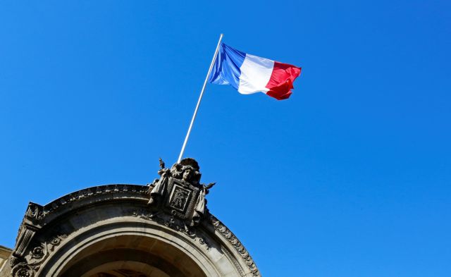 Η Γαλλία υιοθετεί «δασμολογική ασπίδα» για να αντισταθμίσει τον πληθωρισμό