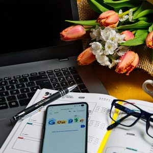 Δικαίωμα στην αποσύνδεση: Εργασία και κοινωνική ζωή – Πόσο έχουν… μπλεχτεί;