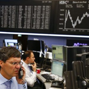 Ευρωπαϊκά χρηματιστήρια: Έριξαν και πάλι τις ευρωαγορές οι δασμολογικές ανησυχίες