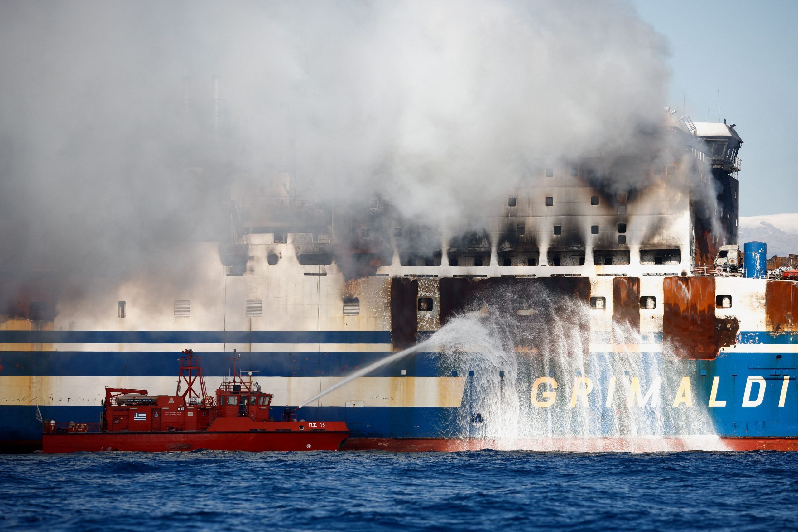 Euroferry Olympia: Information for another 4 or 5 survivors on the burning ship