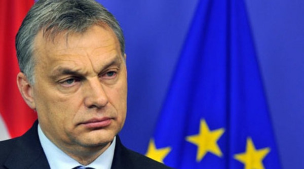 Ουγγαρία: Ο πρωθυπουργός αφήνει ανοιχτό -για πρώτη φορά- το ενδεχόμενο εξόδου από την ΕΕ