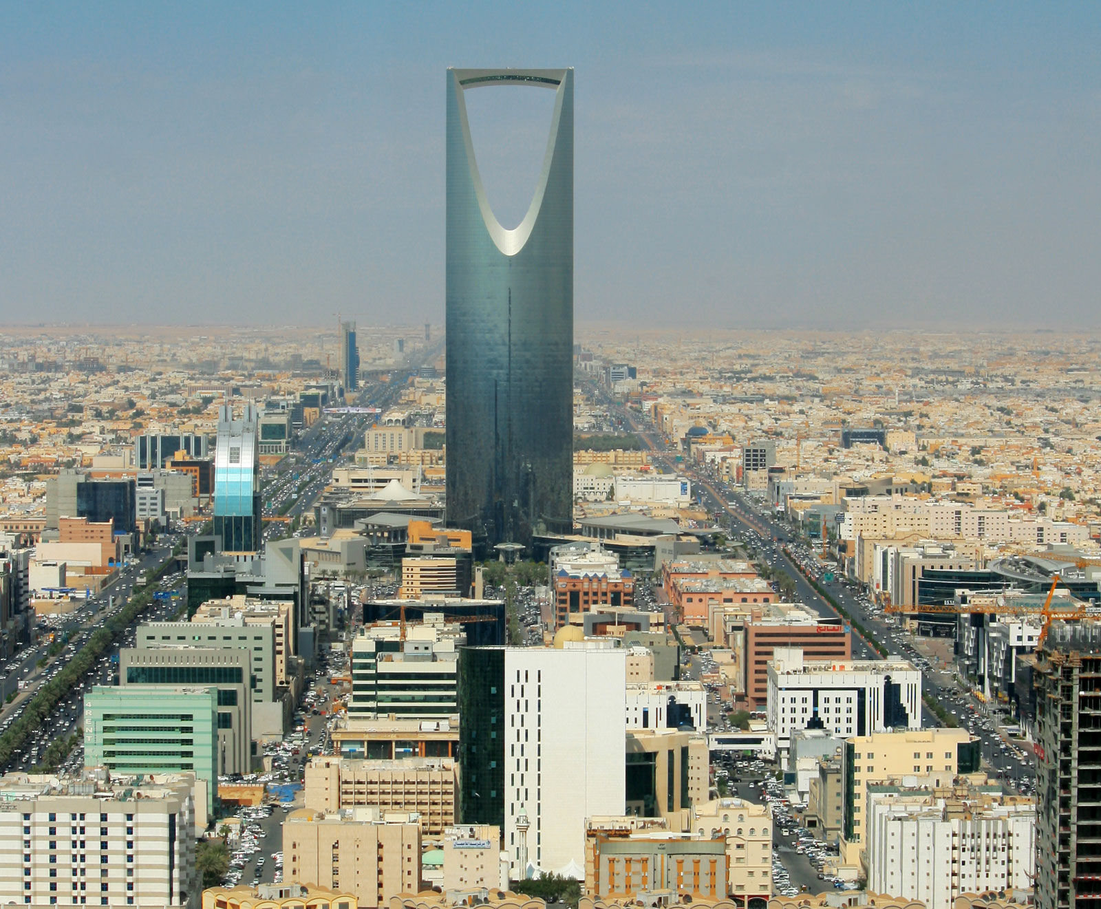 Σαουδική Αραβία: Το κρατικό επενδυτικό ταμείο πρώτο σε επενδύσεις