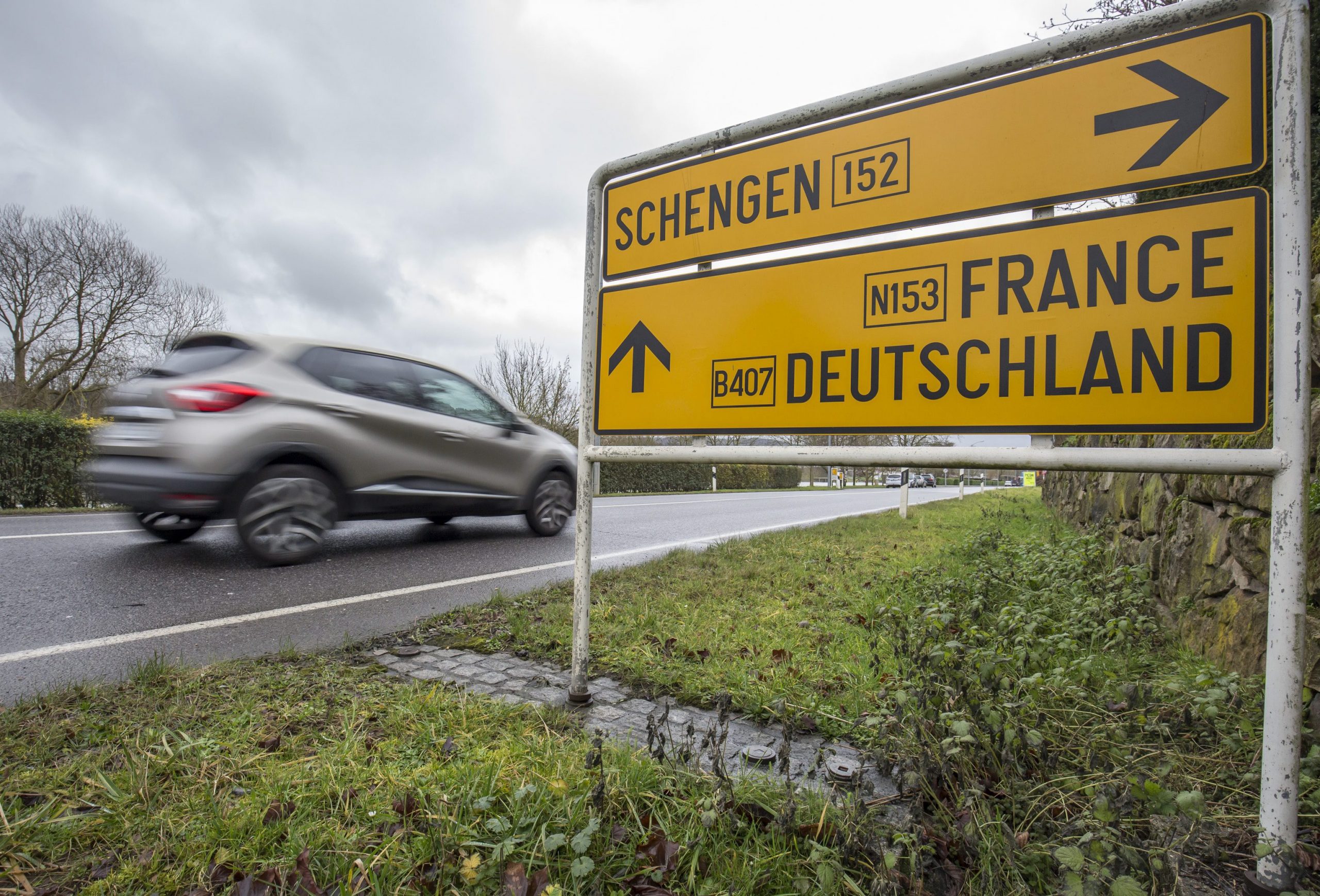 DW: Μεταρρύθμιση του Σένγκεν αλά Μακρόν