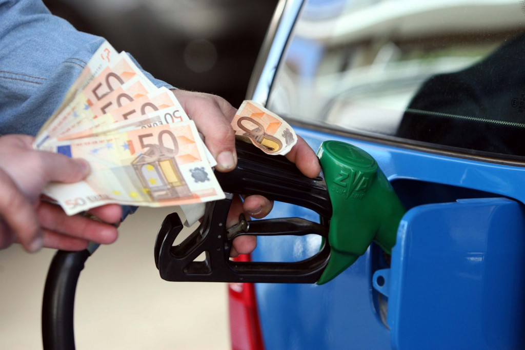 Athens Chamber of Crafts to government: It is necessary to reduce the special consumption tax and VAT in fuel