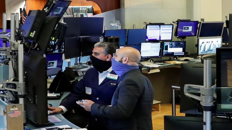 Wall Street: Πιέσεις «δια χειρός» Πελόζι