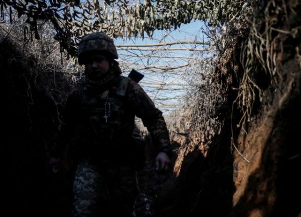 Ουκρανία: Παρατείνεται ο στρατιωτικός νόμος στη χώρα για άλλους 3 μήνες