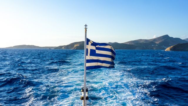 Ναυτιλία: Στην ελίτ του θαλάσσιου εμπορίου η ελληνική σημαία