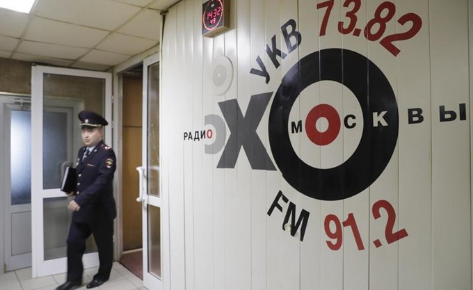 Ρωσία: «Λουκέτο» στον ραδιοφωνικό σταθμό «Ηχώ της Μόσχας» και το δίκτυο Dojd