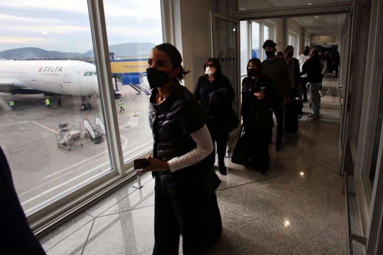 Κικίλιας: Ψήφος εμπιστοσύνης στον ελληνικό τουρισμό η πρώτη απευθείας αμερικανική πτήση της σεζόν