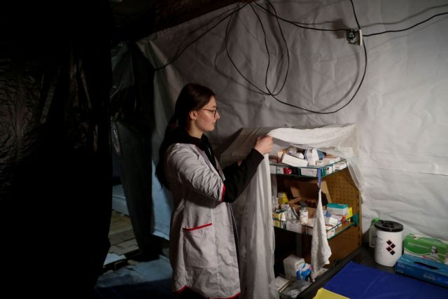 Ουκρανία: Ανησυχία για επιδημίες φυματίωσης, ιλαράς και πολιομυελίτιδας εν μέσω πολιορκίας