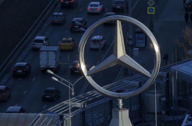Mercedes-Benz: Το αμερικανικό υπουργείο Δικαιοσύνης σταμάτησε την έρευνα για το σκάνδαλο με τις εκπομπές diesel