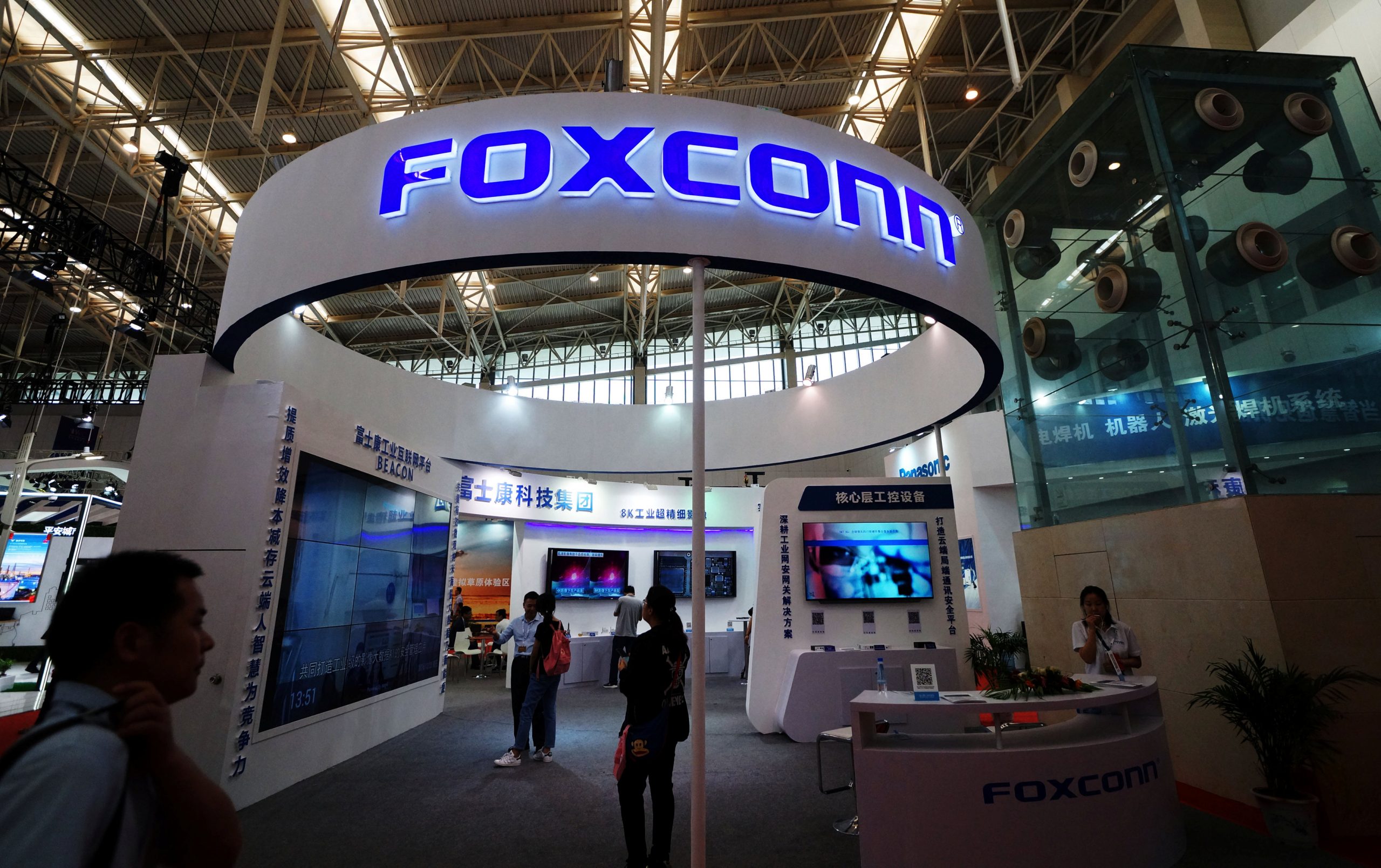 Foxconn: Δεύτερο καλύτερο ρεκόρ εσόδων για μήνα Ιούλιο
