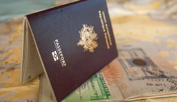 Τέλος η «golden visa» για τους Ρώσους – Οι συστάσεις της Κομισιόν