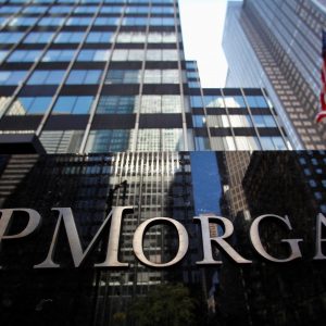 JP Morgan: Παραμένει και το 2024 overweight στο ελληνικό χρηματιστήριο – Top pick η Alpha Bank   