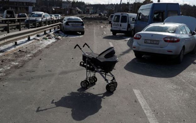 Ουκρανία: Νέες ρωσικές δυνάμεις έξω από το Κίεβο – «Σφίγγει» ο κλοιός