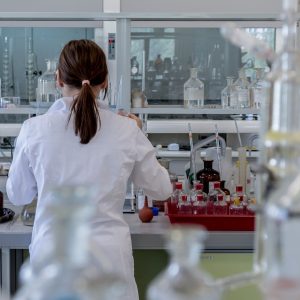 ΗΠΑ: Λιγότερες από το αναμενόμενο οι προσλήψεις τον Ιούνιο