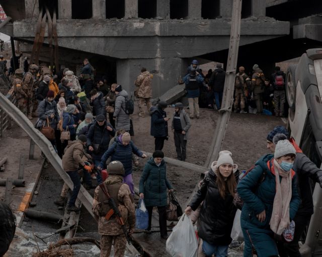 Πόλεμος στην Ουκρανία: Ανθρωπιστικοί διάδρομοι για την απομάκρυνση των αμάχων